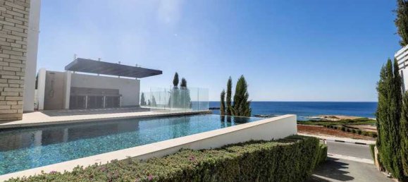 5 bedrooms Villa in Pegeia, Cyprus No. 19728 9