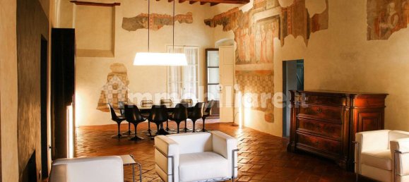 2 bedrooms Apartment in Florence, Italy No. 193171 5
