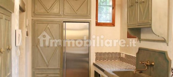 2 bedrooms Apartment in Florence, Italy No. 193171 9