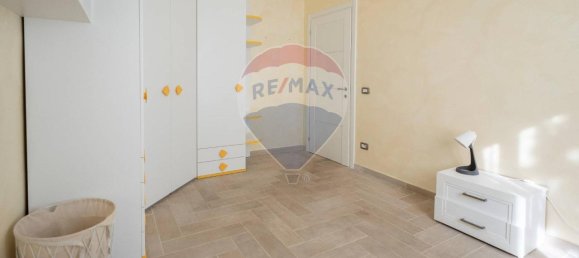 3 rooms Apartment in Sirolo, Italy No. 7621 6