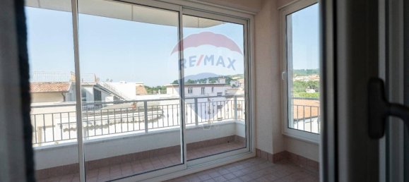 3 rooms Apartment in Sirolo, Italy No. 7621 31