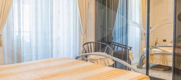 3 rooms Apartment in Bari, Italy No. 29145 17