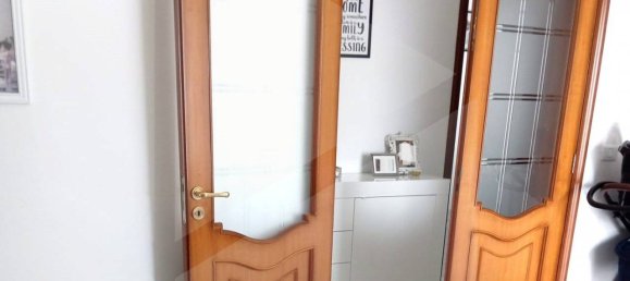 4 rooms Apartment in Bari, Italy No. 33857 15