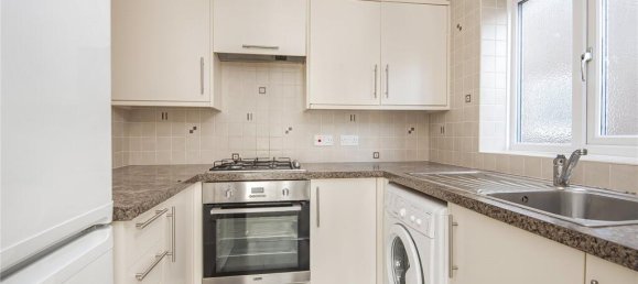 1 bedroom Apartment in Wimbledon, United Kingdom No. 7251 3