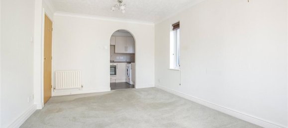 1 bedroom Apartment in Wimbledon, United Kingdom No. 7251 5