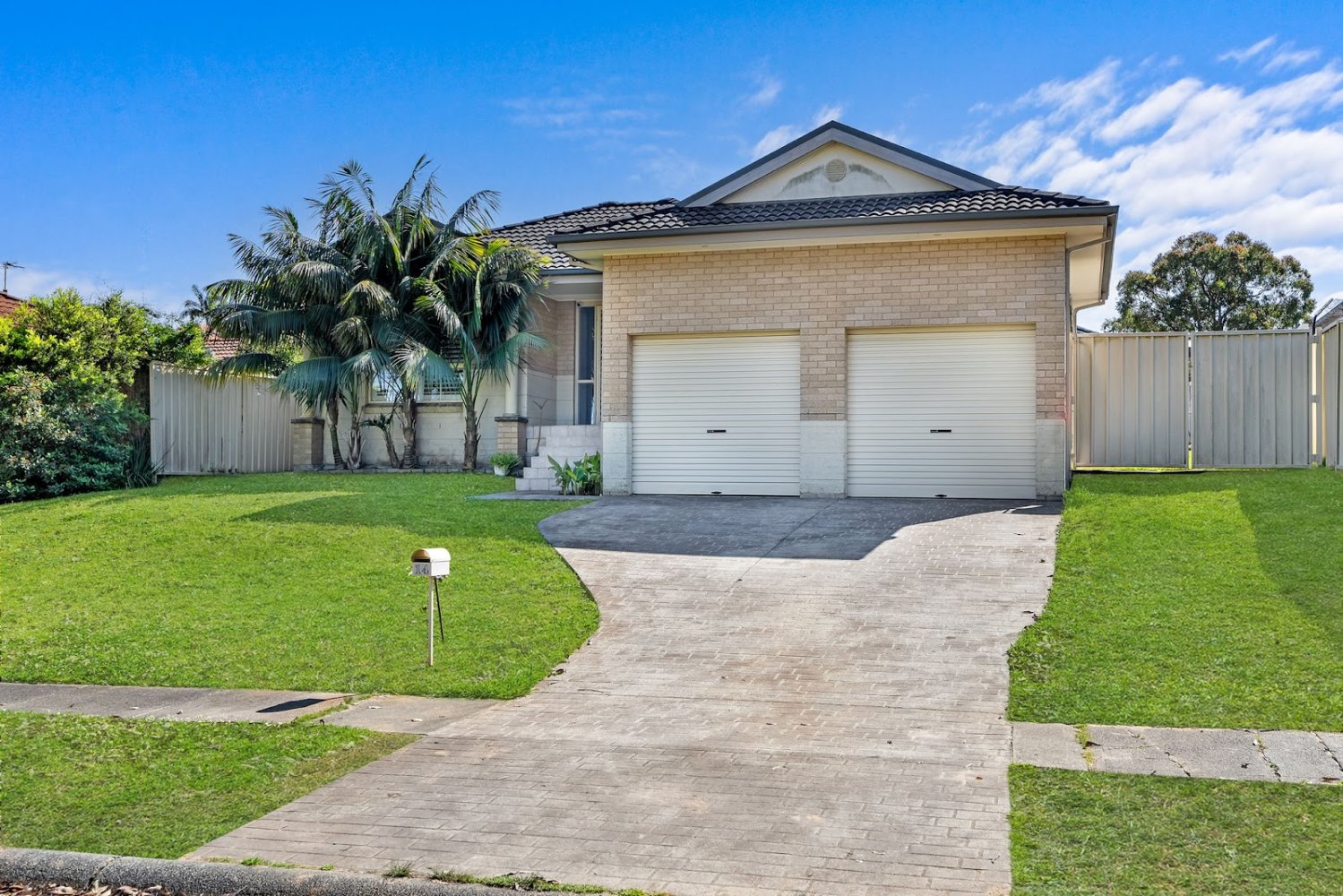 4 Schlafzimmer Haus in Woongarrah, Australia, Nr. 169