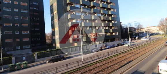 2 rooms Apartment in Milan, Italy No. 246356 13