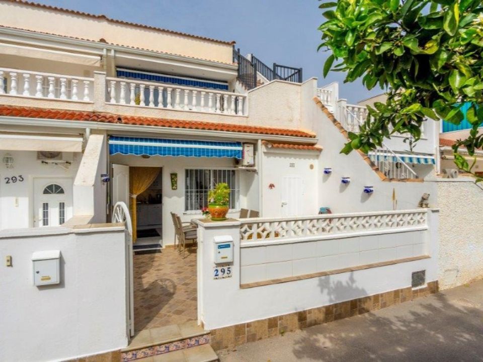 3 chambres Maison de ville à Guardamar del Segura, Spain No. 186480