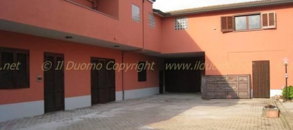 10 rooms Villa in Borgolavezzaro, Italy No. 133290 10