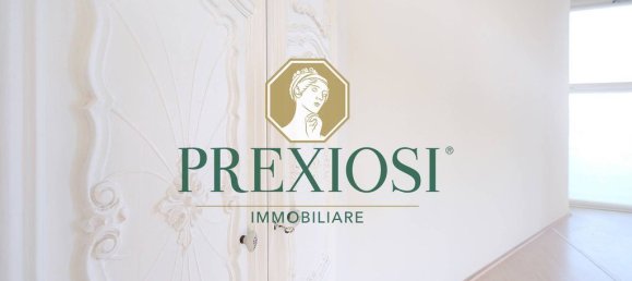 369m² Office in Verona, Italy No. 274018 15