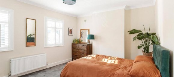 3 bedrooms House in Thornton Heath, United Kingdom No. 3564 6