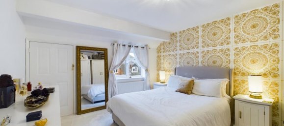 2 Schlafzimmer Haus in Bordon, United Kingdom, Nr. 13839 4