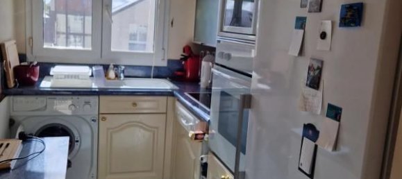 3 chambres Appartement à Voisins-le-Bretonneux, France No. 172539 8