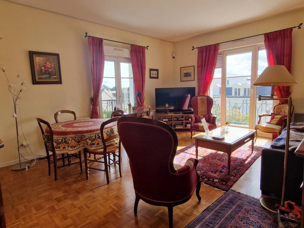 3 chambres Appartement à Voisins-le-Bretonneux, France No. 172539