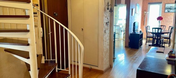 Apartamento de 3 dormitorios en Montmorency, France No. 188038 14