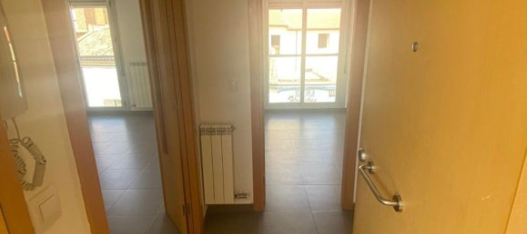 Квартира с 1 спальней в Вильянуэва-де-Гальего, Испания № 158025 2