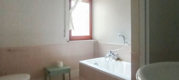 4 bedrooms Apartment in Macerata, Italy No. 336717 16