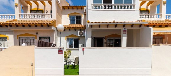 3 chambres Maison de ville à Torrevieja, Spain No. 190752 2