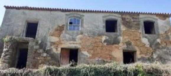 3 bedrooms House in Tondela, Portugal No. 17452 3