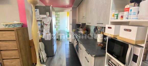 2 Schlafzimmer Wohnung in Genoa, Italy, Nr. 350015 11