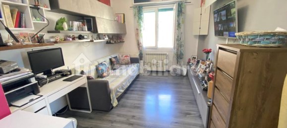 2 Schlafzimmer Wohnung in Genoa, Italy, Nr. 350015 12