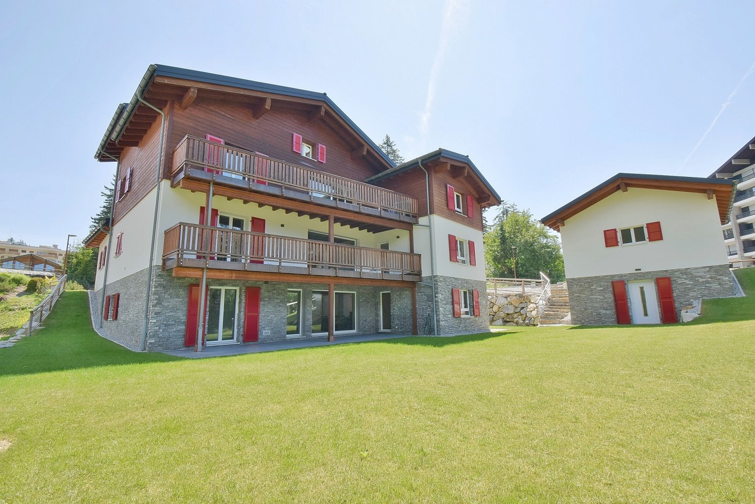 490m² House in Crans-Montana, Switzerland No. 306