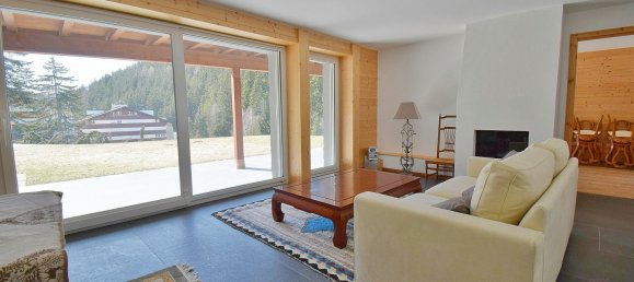 490m² House in Crans-Montana, Switzerland No. 306 11