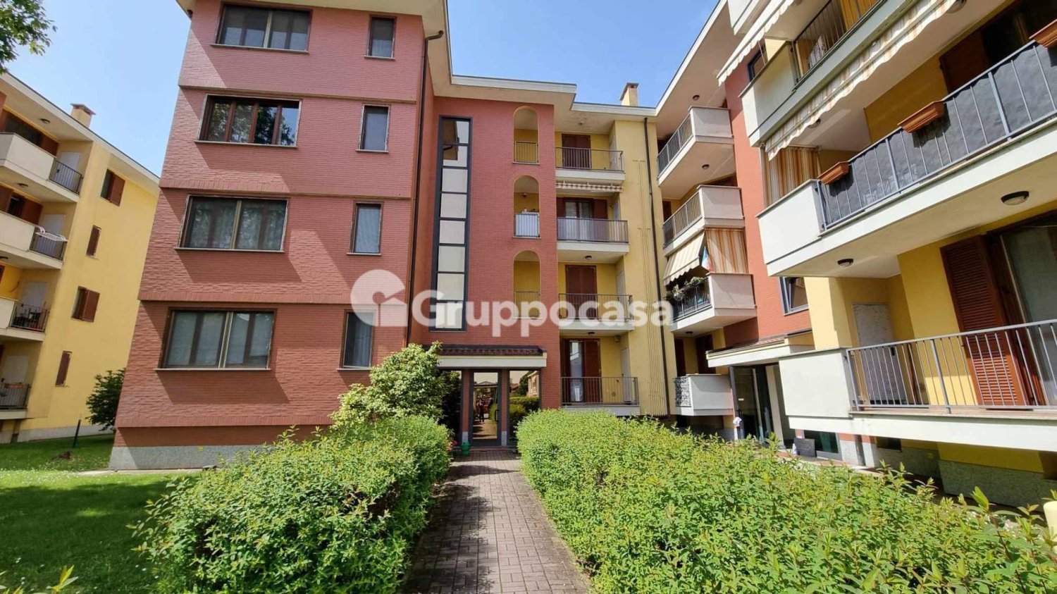 1 bedroom Apartment in Trecate, Italy No. 148654