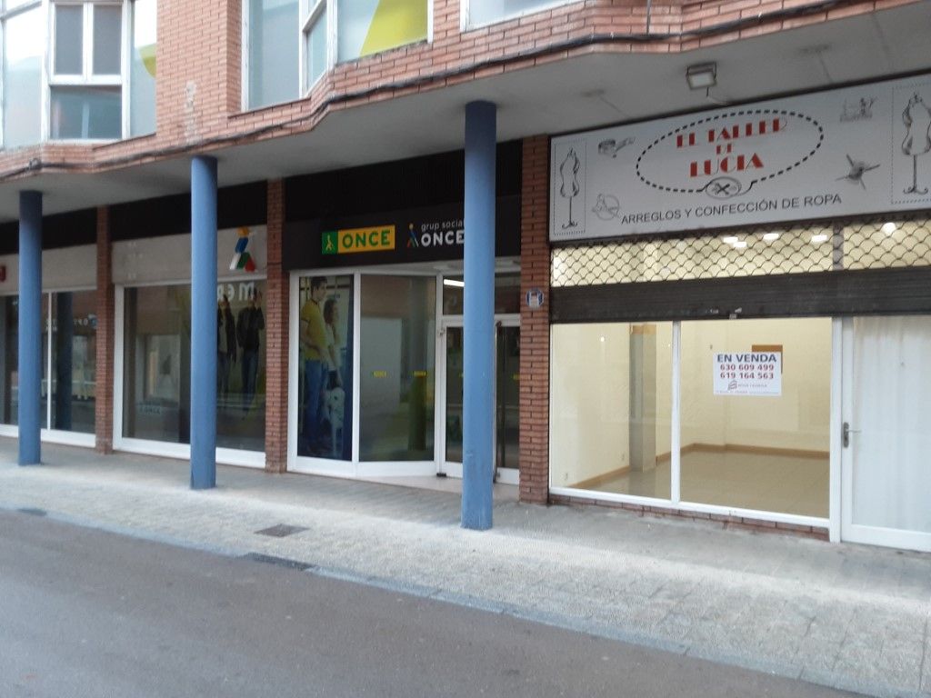79m² Commercial property in Figueres, Spain No. 193727