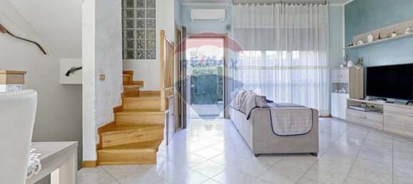 3 غرف نوم فيلا في Monza, Italy رقم 292786 3