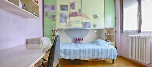 3 غرف نوم فيلا في Monza, Italy رقم 292786 26