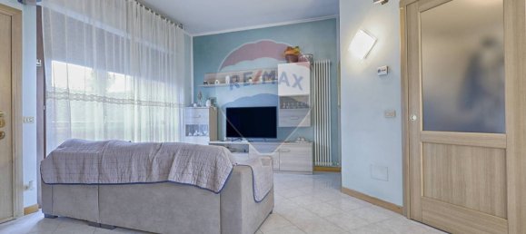 3 غرف نوم فيلا في Monza, Italy رقم 292786 6