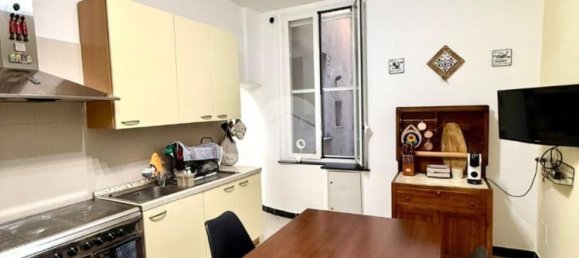 4 rooms Apartment in Genoa, Italy No. 261384 19
