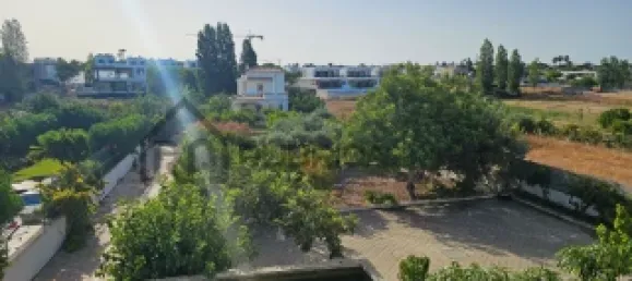 8 bedrooms House in Quarteira, Portugal No. 106546 5