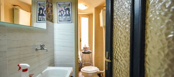 1 bedroom Apartment in Turin, Italy No. 322024 15