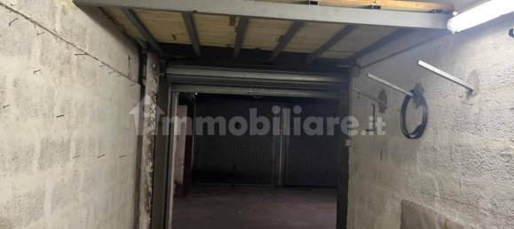 13m² Garage in Rome, Italy No. 333836 4