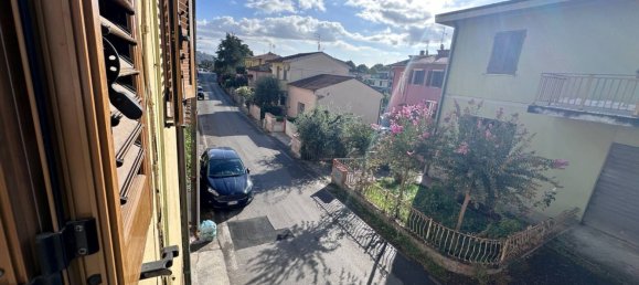 4 rooms House in Santa Maria a Monte, Italy No. 283195 14