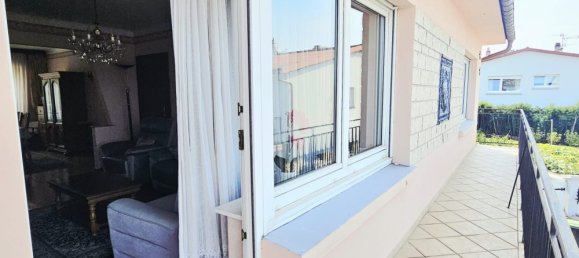 Дом с 3 спальнями в Ютц, Франция № 327600 3