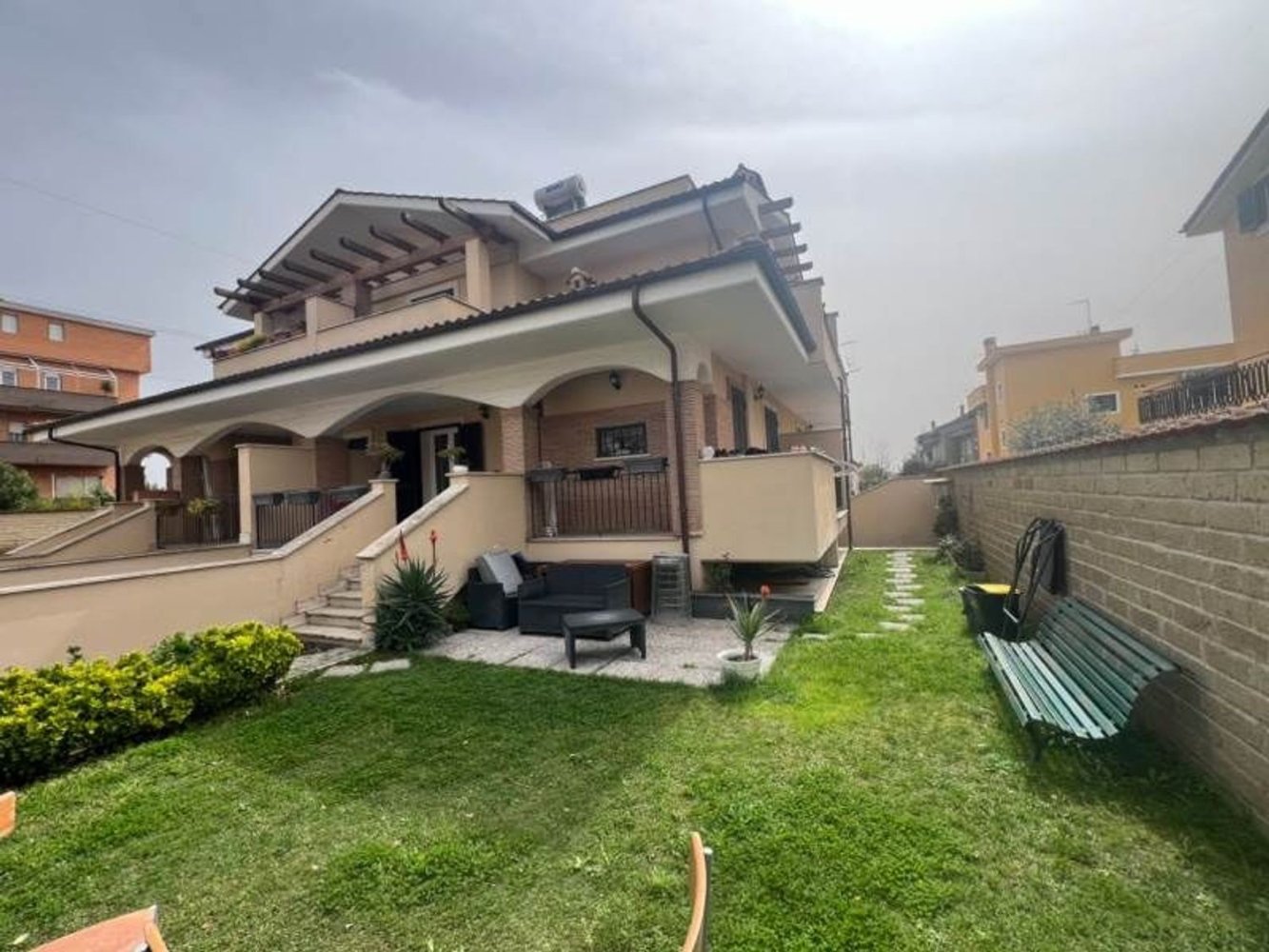 5-salle Maison à Rome, Italy No. 205496