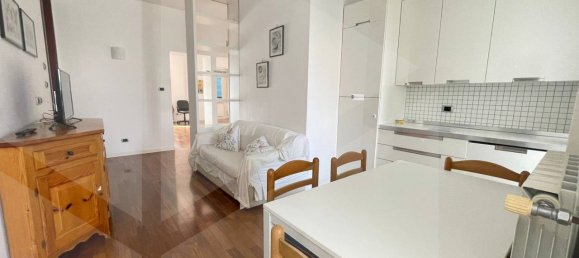 3 rooms Apartment in Molfetta, Italy No. 17814 9