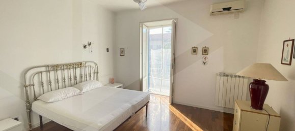 3 rooms Apartment in Molfetta, Italy No. 17814 17