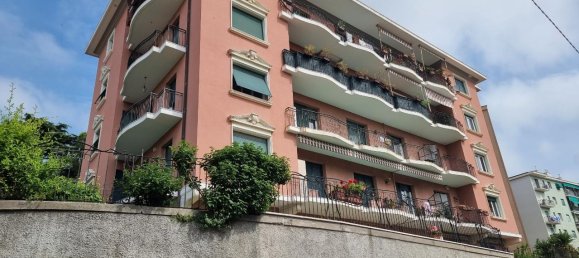 Apartamento de 6 habitaciónes en Genoa, Italy No. 114363 2