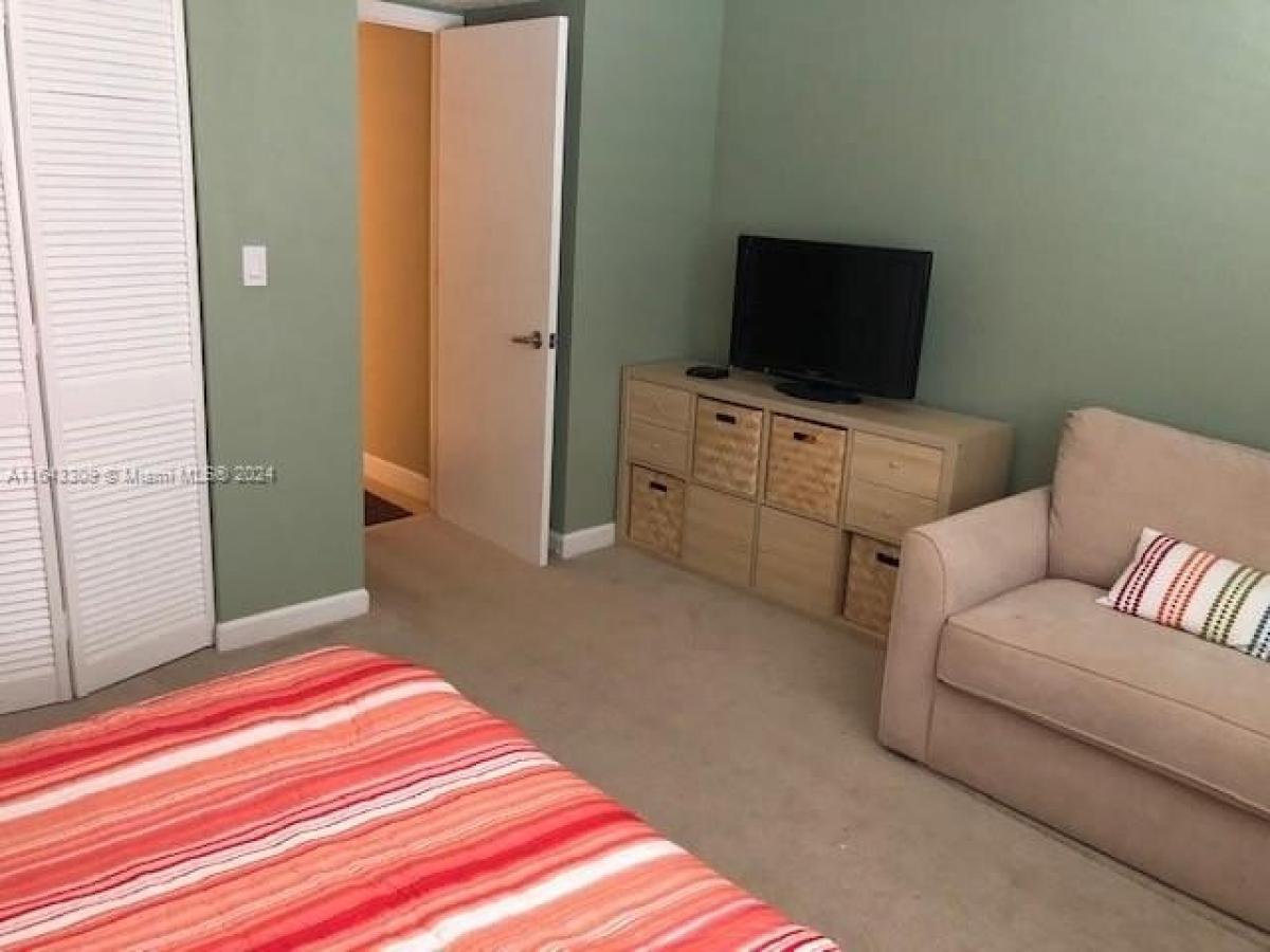 2 bedrooms House in Weston, USA No. 386795