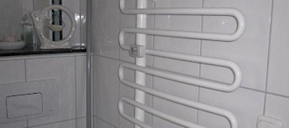 Здание с 15 комнатами в Plauen, Германия № 70187 24