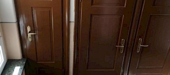 Здание с 15 комнатами в Plauen, Германия № 70187 11