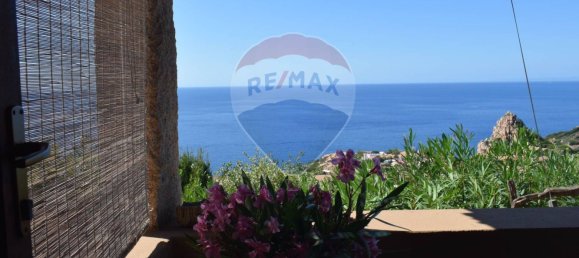 Apartamento T1 em Trinità d'Agultu e Vignola, Italy N.º 223383 26