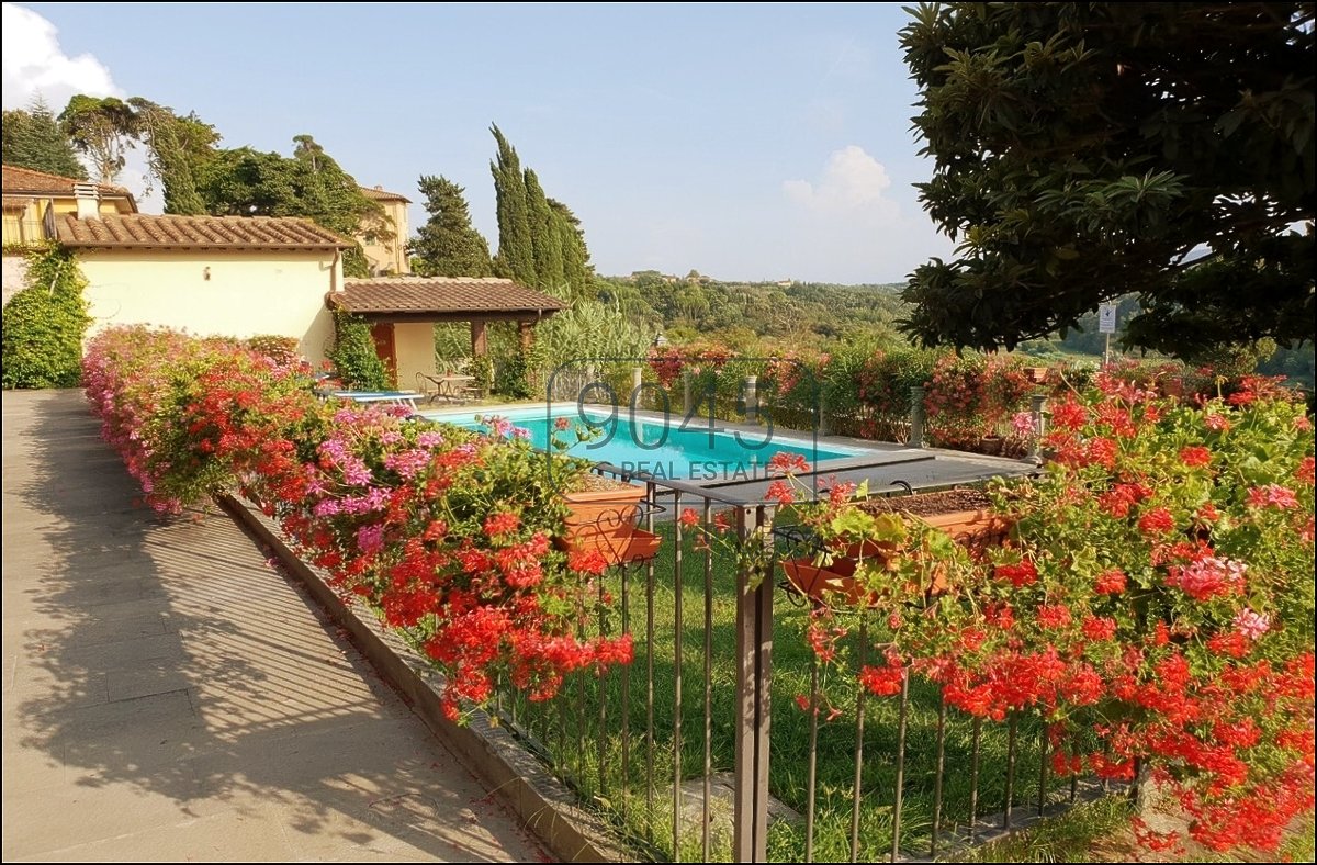 6 bedrooms Villa in Magliano in Toscana, Italy No. 404438