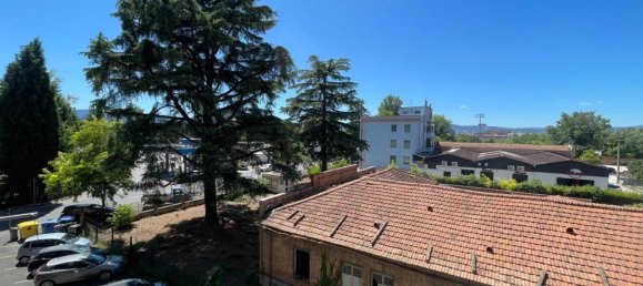 3 rooms Apartment in Terni, Italy No. 301146 5