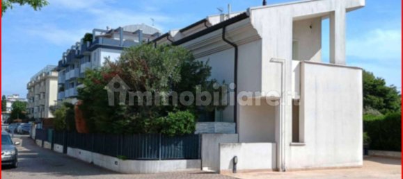 2 bedrooms Apartment in Mogliano Veneto, Italy No. 302486 2