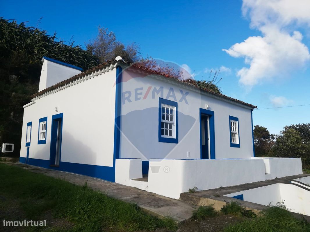 1 bedroom House in Vila do Porto, Portugal No. 46984